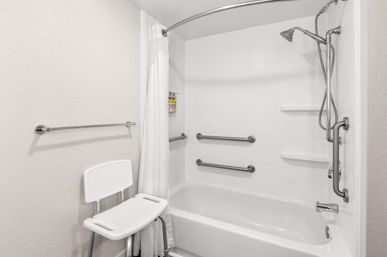 Holiday Inn Express Hotel & Suites Greenville-I-85 & Woodruff Road By Ihg Dış mekan fotoğraf