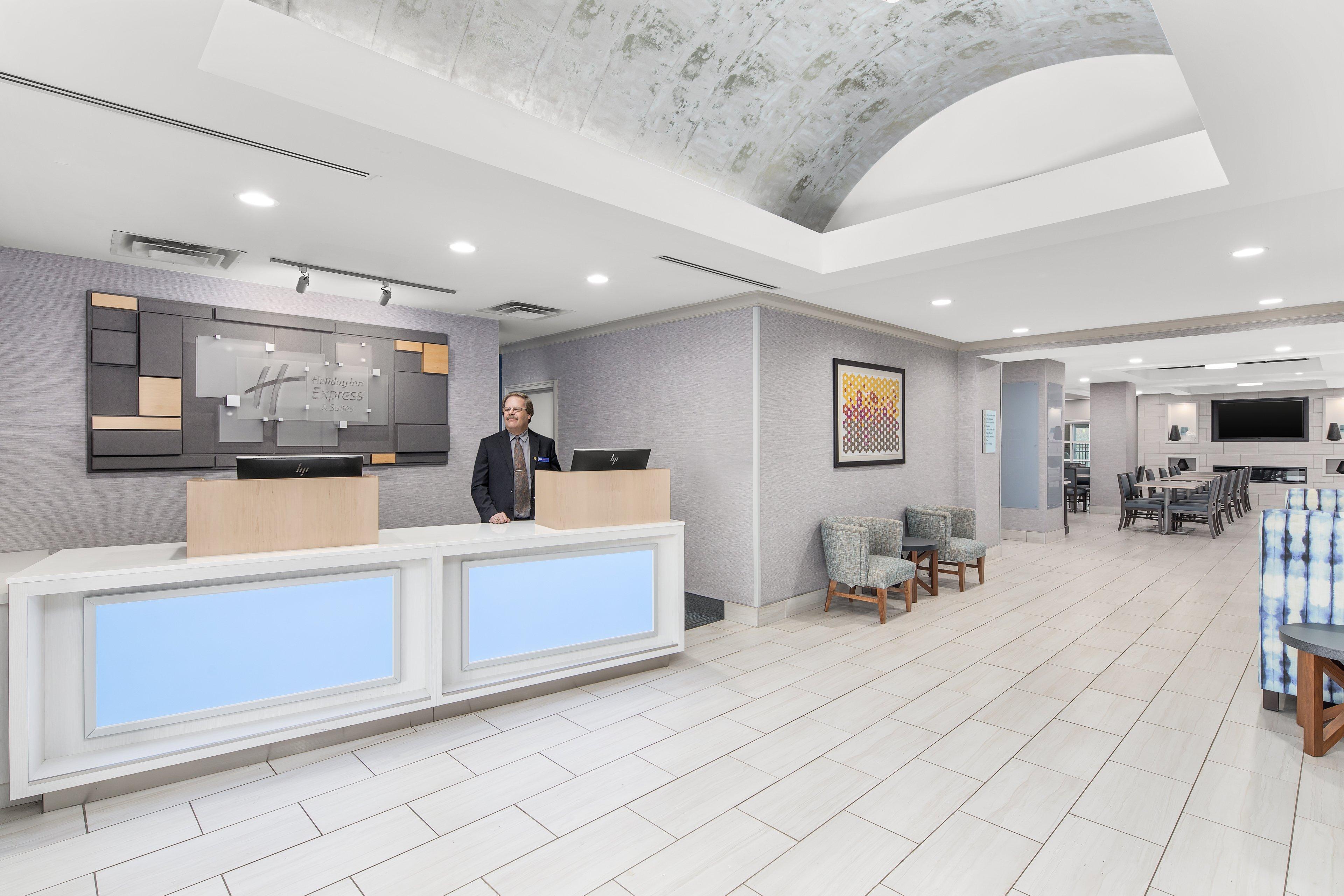 Holiday Inn Express Hotel & Suites Greenville-I-85 & Woodruff Road By Ihg Dış mekan fotoğraf
