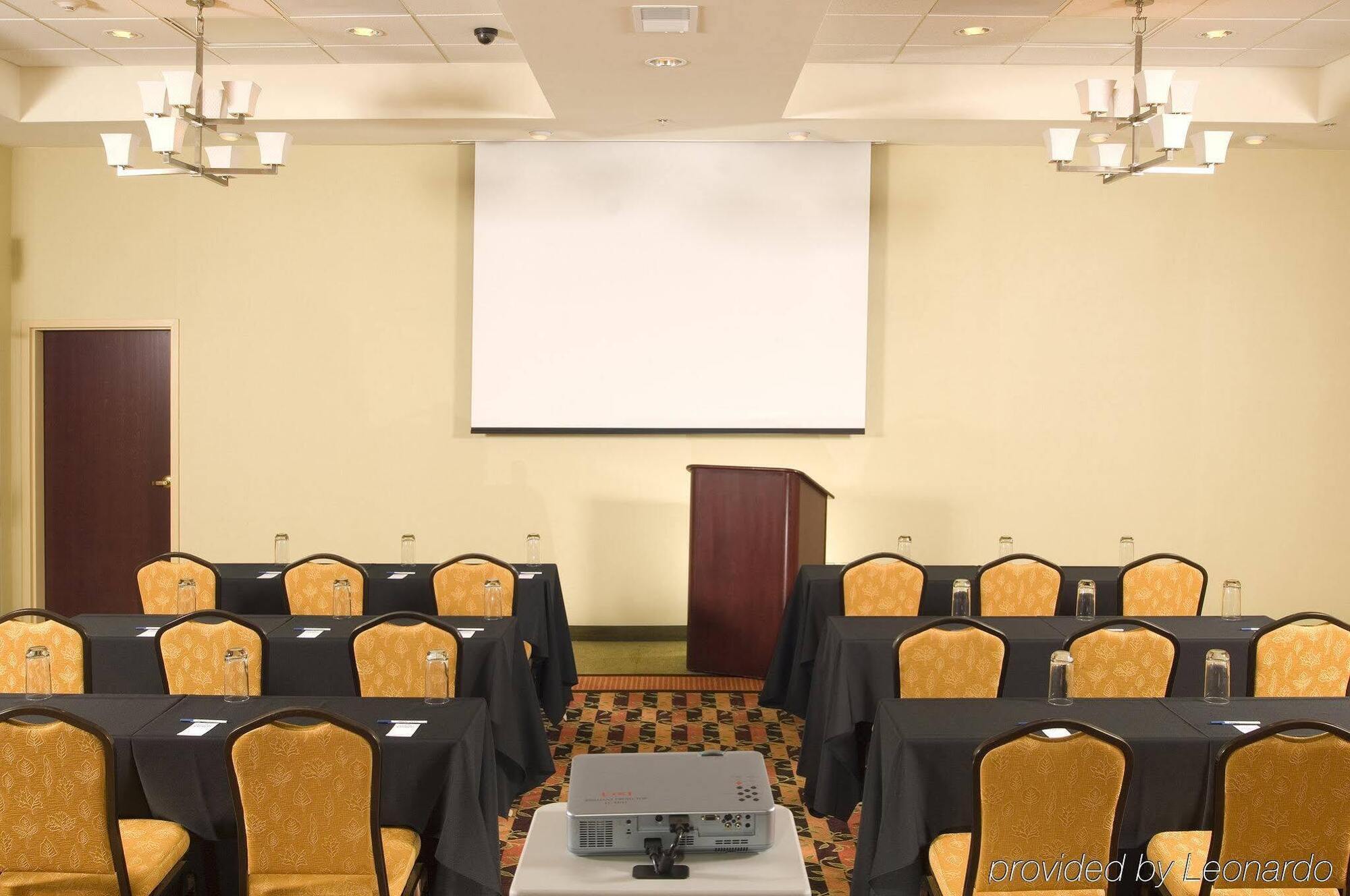 Holiday Inn Express Hotel & Suites Greenville-I-85 & Woodruff Road By Ihg Dış mekan fotoğraf